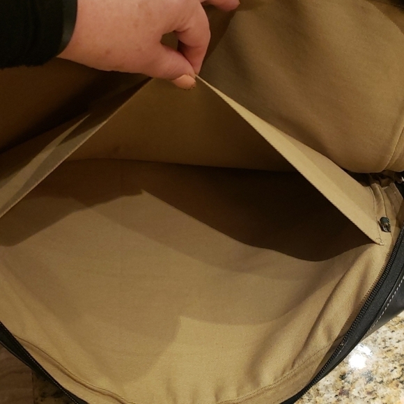 Cole Haan Computer Case / Attaché - Picture 8 of 12